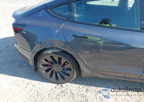 2022 Tesla Model 3 Performance Dual Motor All-Wheel Drive from USA, damaged, VIN 5YJ3E1EC5NF248423